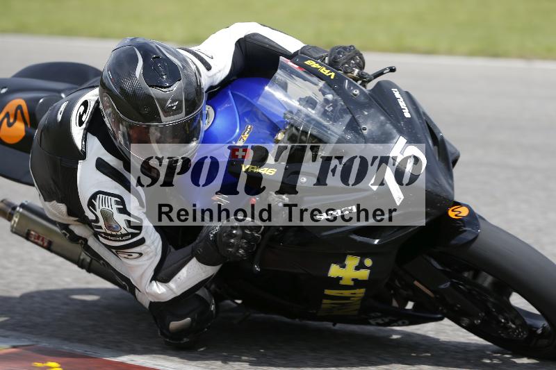 /Archiv-2024/29 12.06.2024 MOTO.CH Track Day ADR/Gruppe rot/75